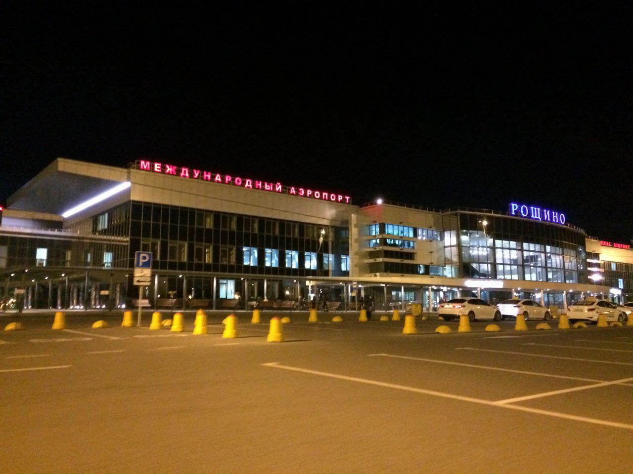 Вылет самолета из Тюмени в порт Сабетта задерживается на 8,5 часов