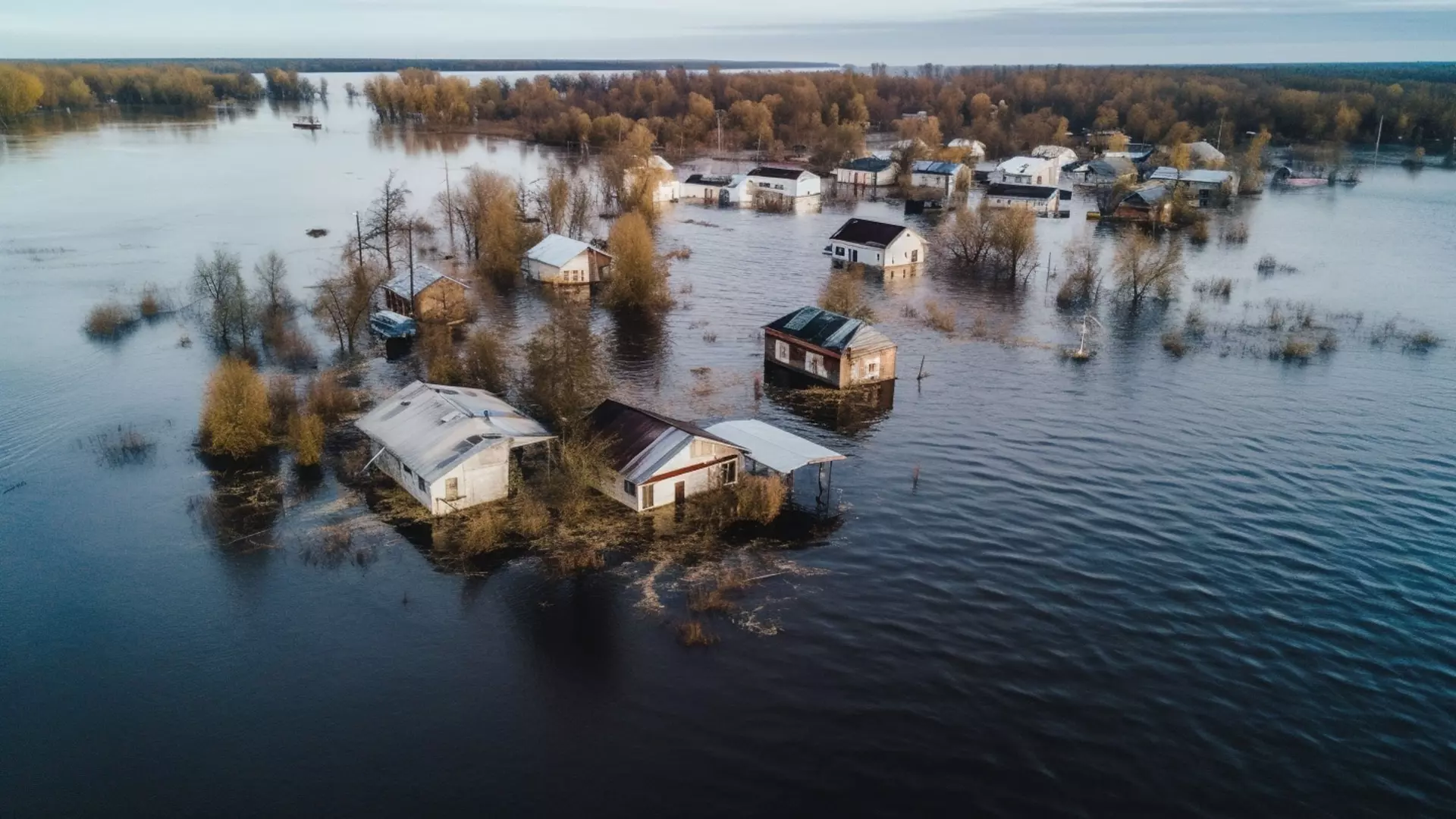 Уровень воды в реке Ишим в Ильинке превысил критическое значение